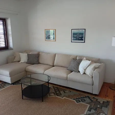 Arijeta Korcula * Smokvica (Korcula)