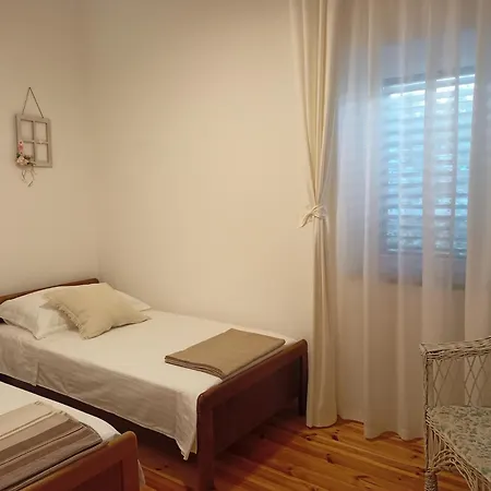 Arijeta Korcula アパート Smokvica