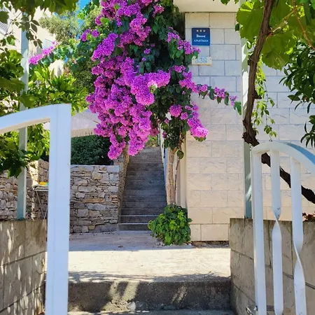 Arijeta Korcula * Smokvica